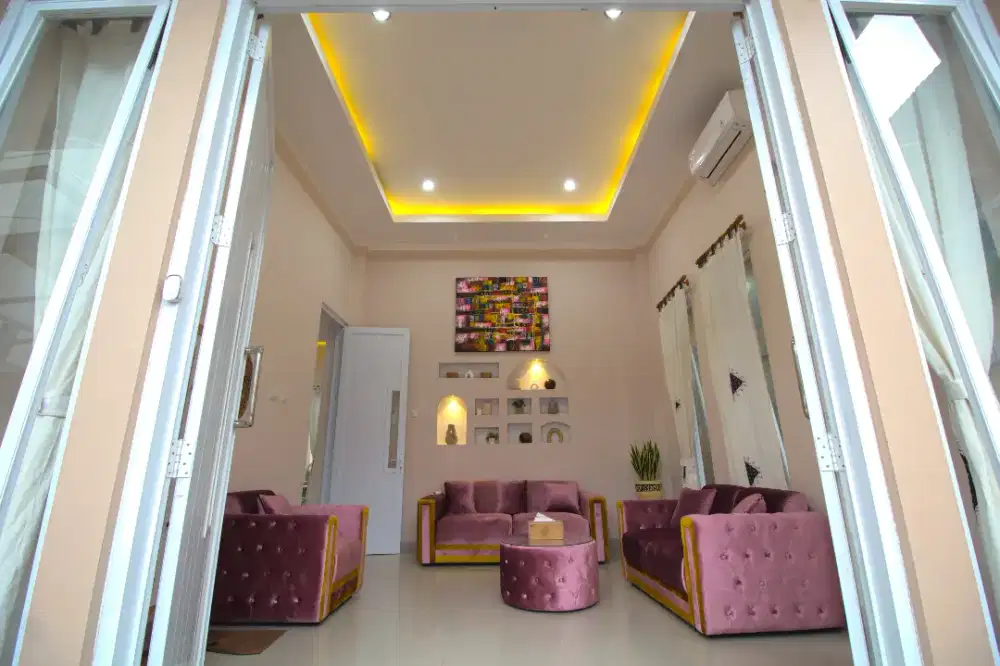 Sewa Rumah Nyaman & Estetik 4 Kamar di Jogja — Full Furnished
