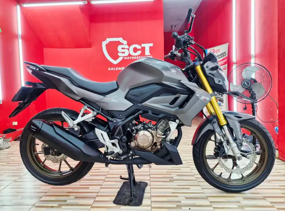 JualCpt90%LikeNew KM9Rb PjkMar26 HONDA CB 150 R 2023 STREET FIRE CB150