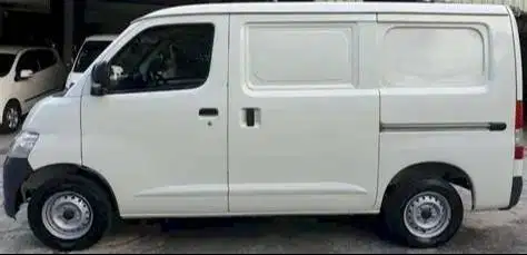 Mobil Grandmax 2016