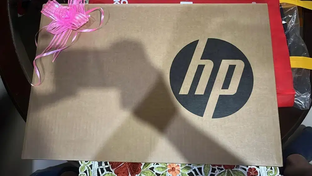 Laptop HP 14 Series EM0321AU MASI SEGEL