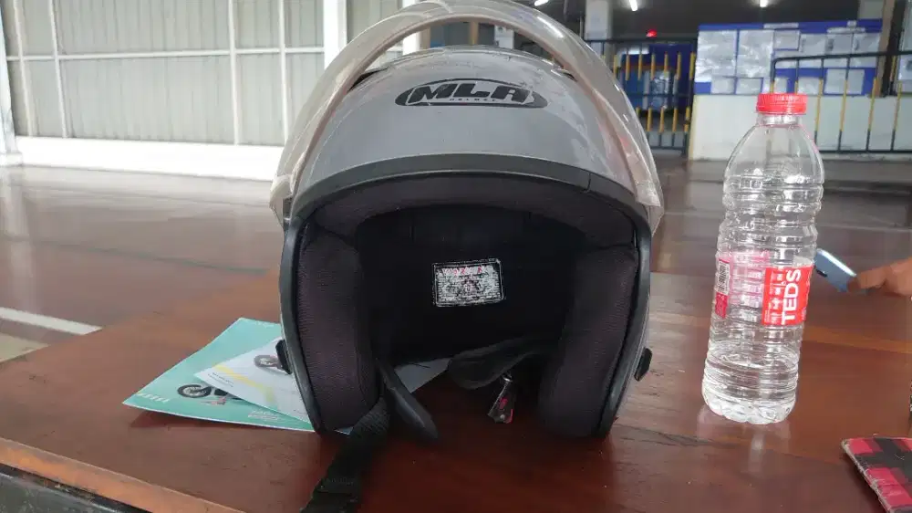 Helm mla second