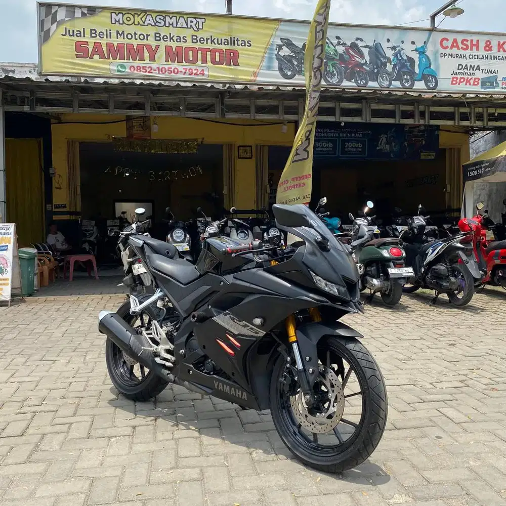 YAMAHA R15 V3 GP MVSTR 2021