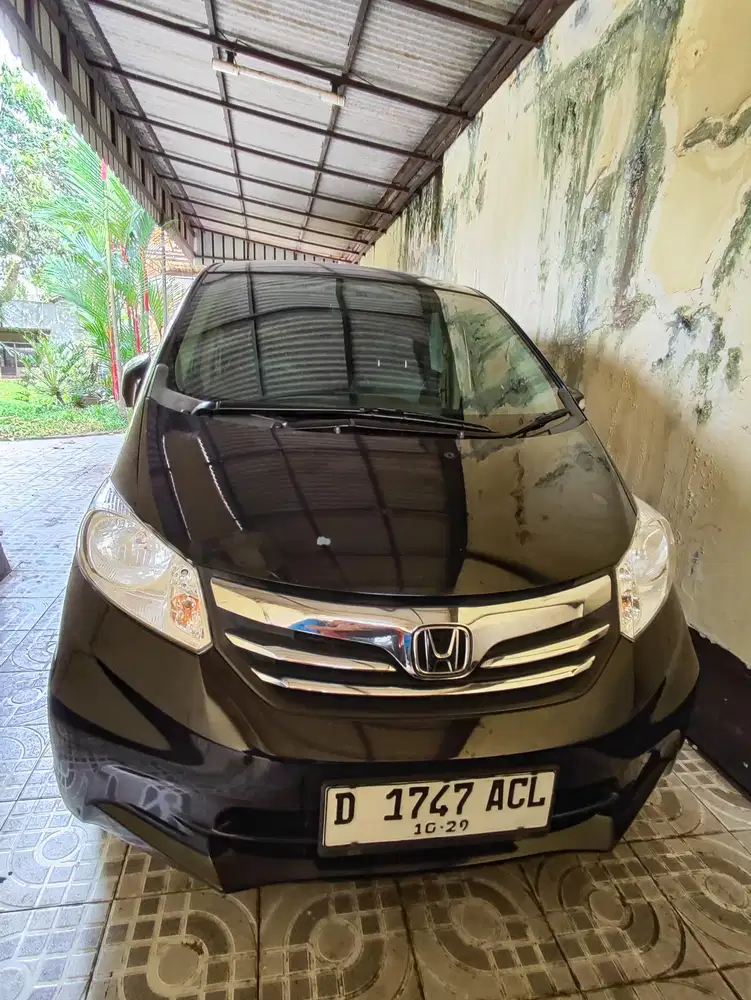 Honda Freed 2014 Bensin