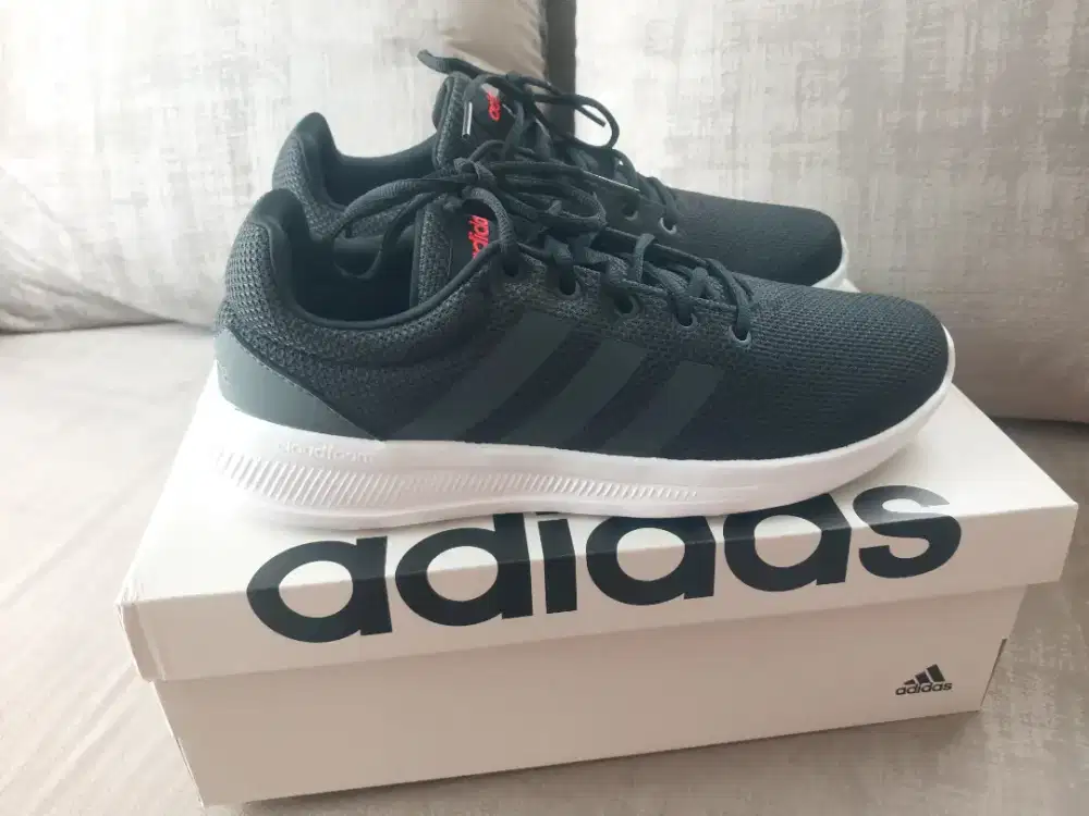 New Adidas Lite Racer CLN 2.0 1000 % original size 43 1/3