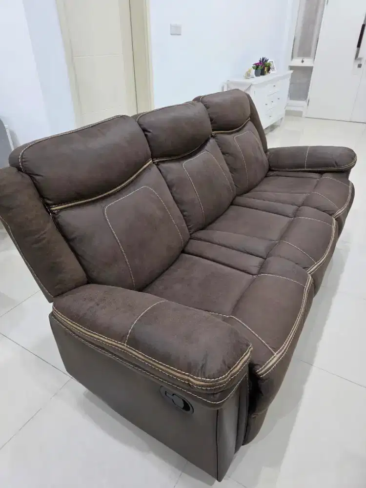 SOFA 3 SEATER RECLINE INFORMA SELMA MURAH MERIAH