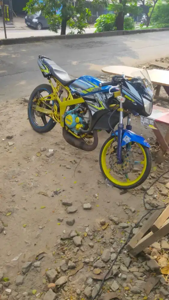 Kawasaki ninja r