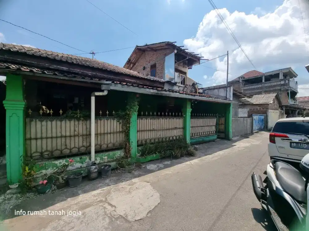 Jual rumah kodya dekat wirosaban