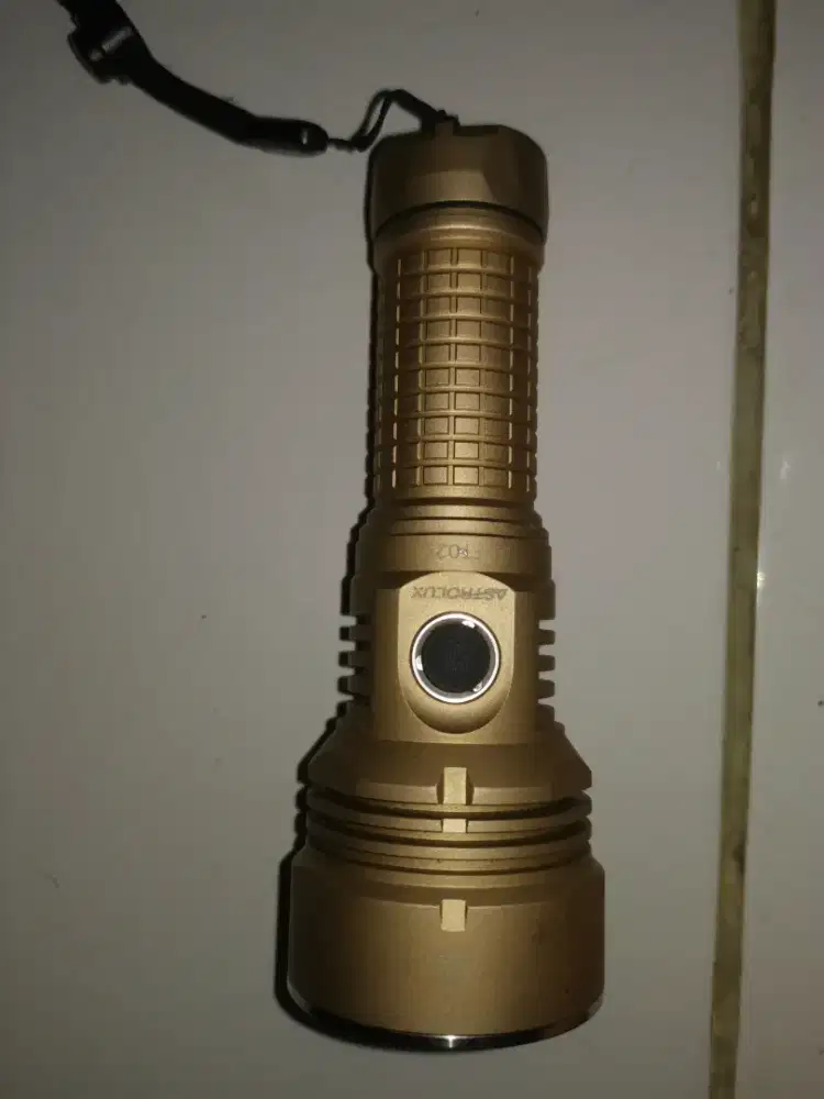 Astrolux ft02s 11000 lumens