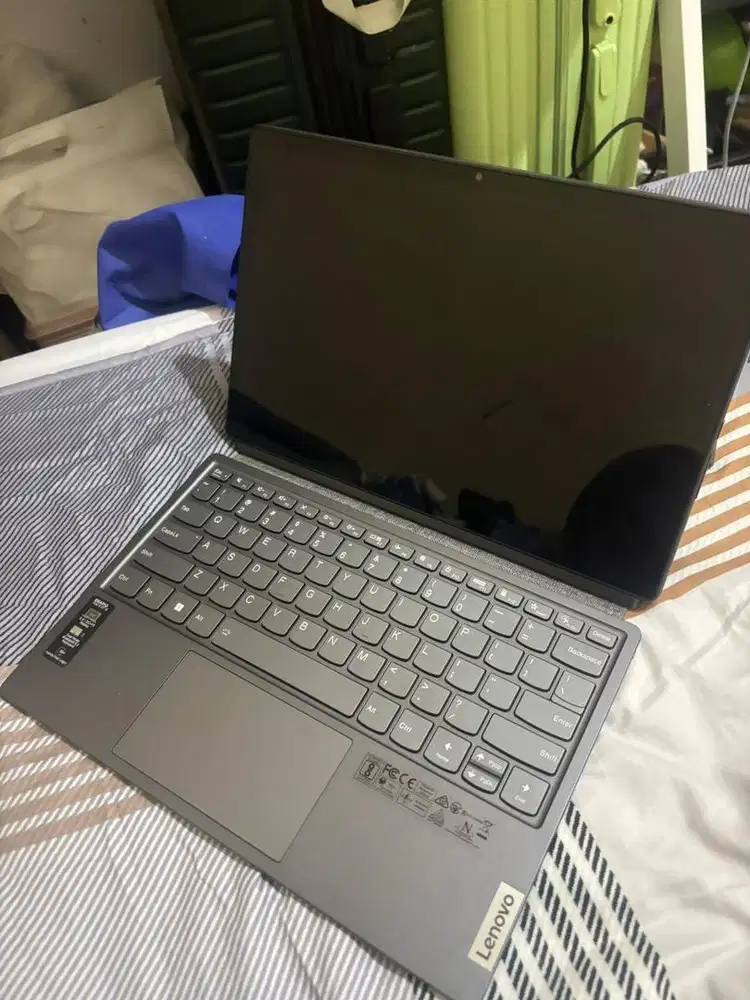 Lenovo IDEAPAD DUET TOUCH 15 1335U RAM 16 STORAGE 512