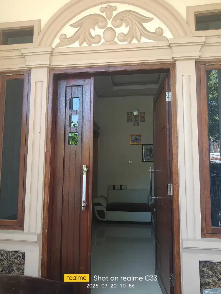 Dikontrakkan Rumah cantik siap Huni, info No WA:085342701499