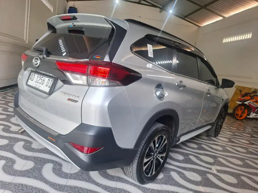 new Terios R delux mt 2018/2019 seperti baru