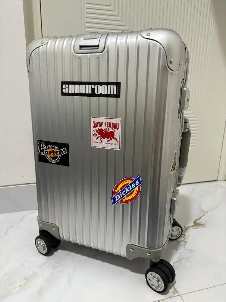 Koper IUIGA - Full Aluminium Luggage 20inch (preloved)