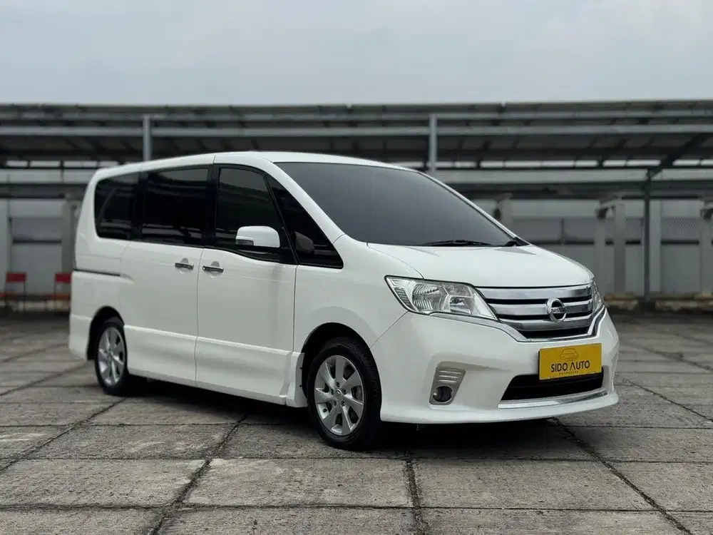 Km 65 Ribu !! Serena Hws nik 2013 mobil super Top low km !!
