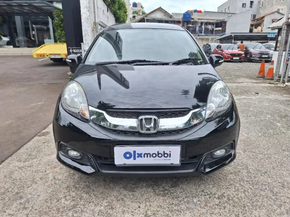 DP MURAH Honda Mobilio 1.5 E Bensin-MT 2015 Hitam CUYOB