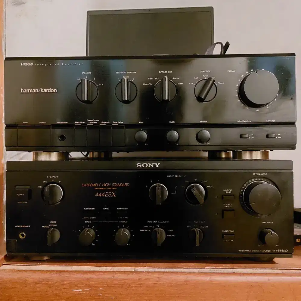 Amplifier Integrated SONY 444 ESX & HK 6800
