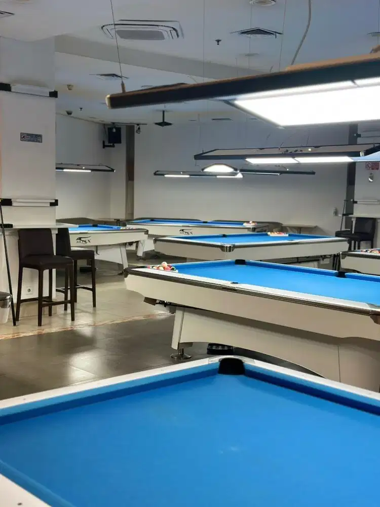 Meja Billiard 9 Feet White