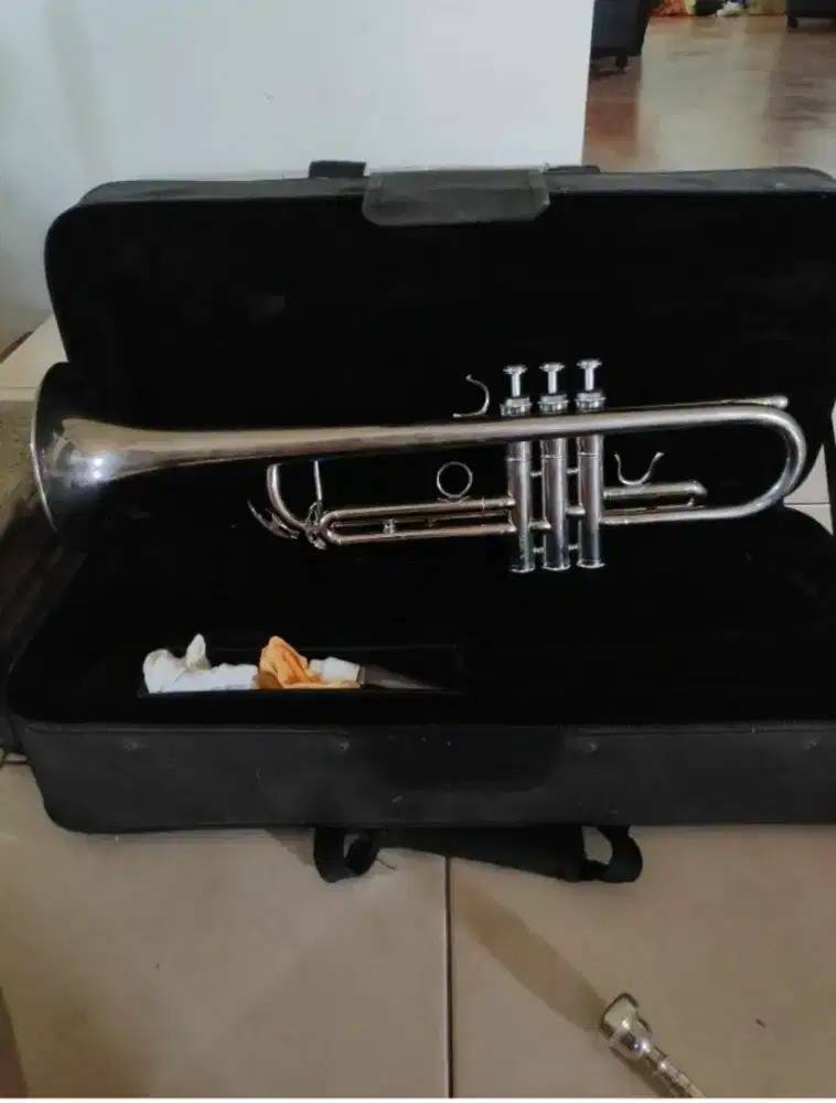 TEROMPET / TRUMPET / TEROMPET / ALAT MUSIK / ALAT MUSIK TIUP