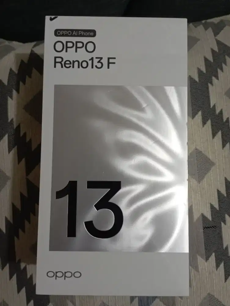 Oppo reno 13f ram 8/256gb
