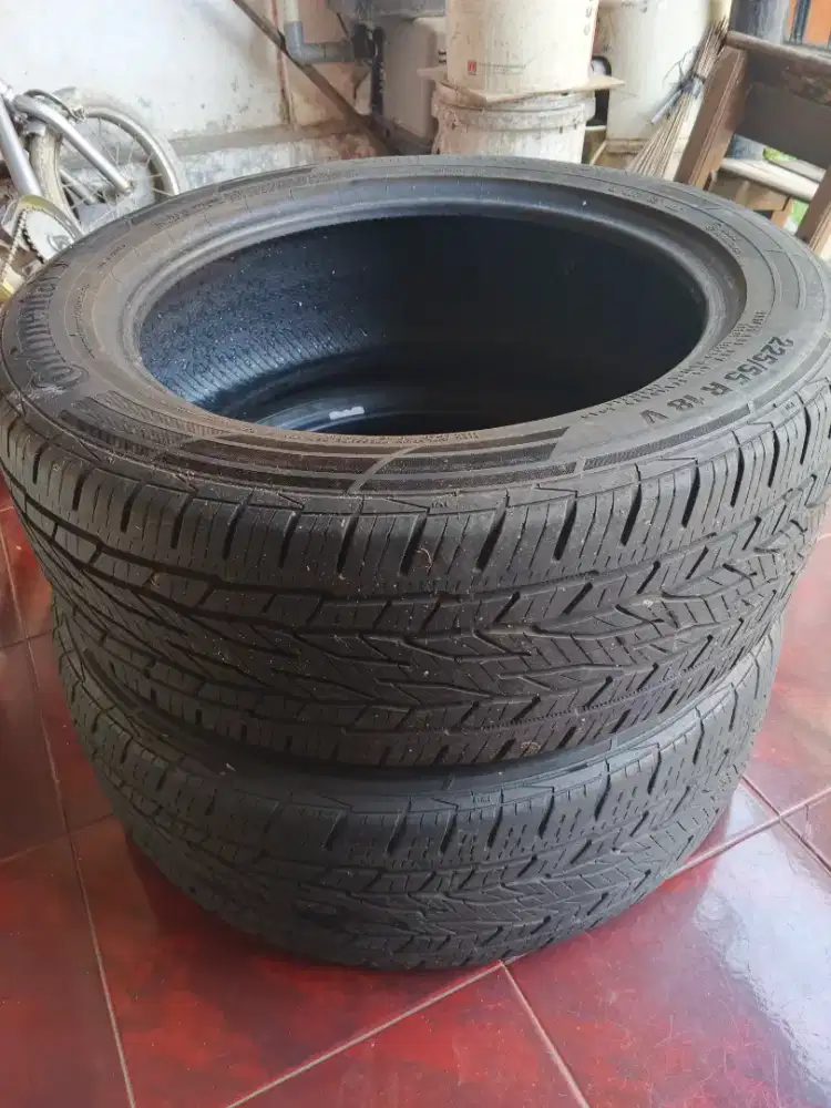 Jual ban Continental 225/55 R 18 V