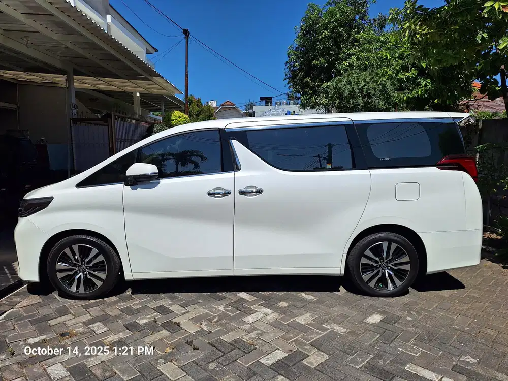 Toyota Alphard 2022 Bensin