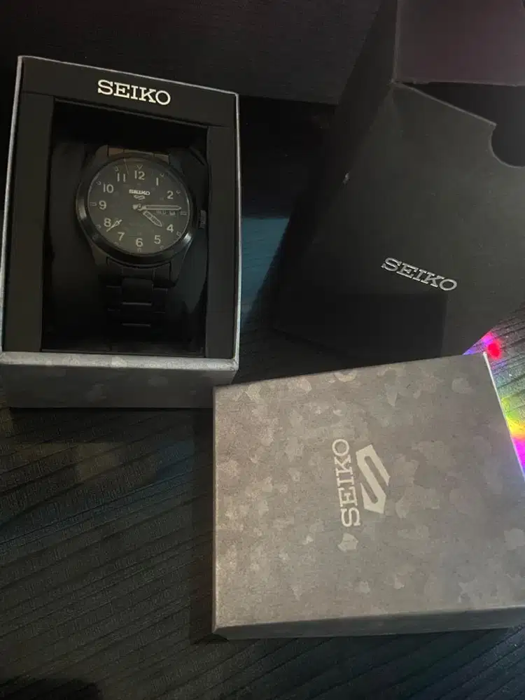 Seiko 5 sports automatic
