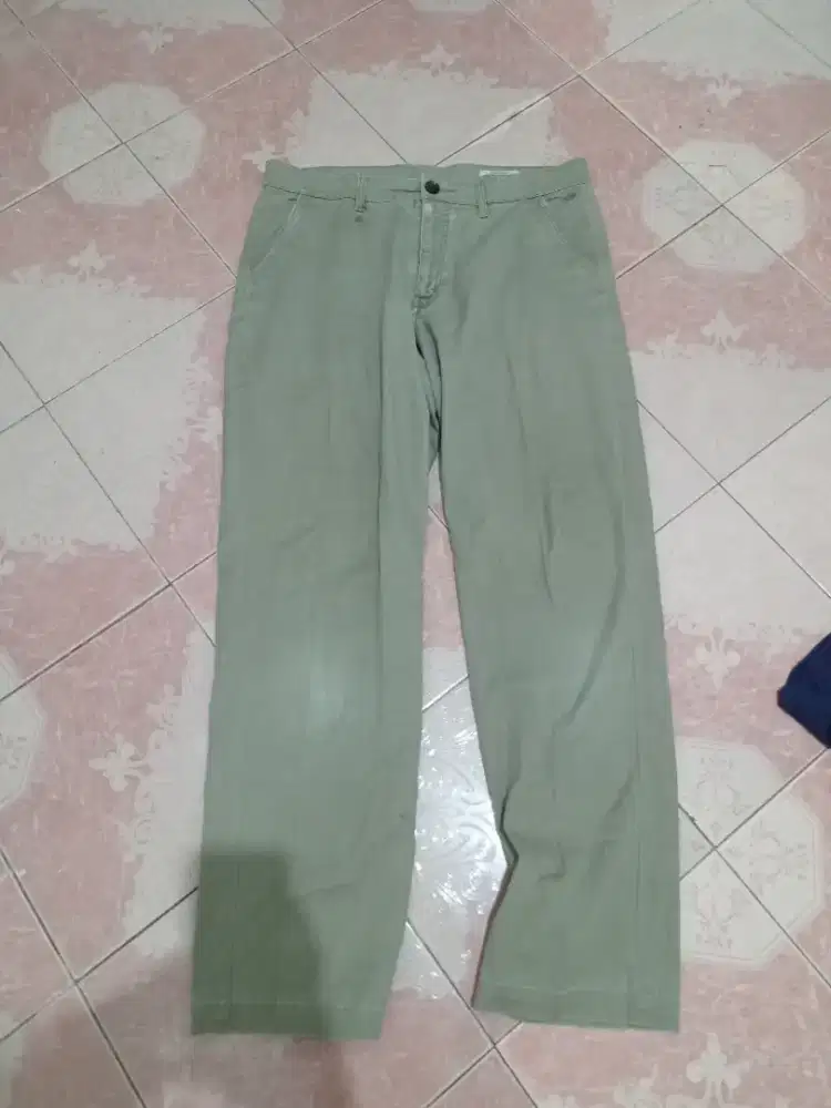 Celana panjang M GEE basic