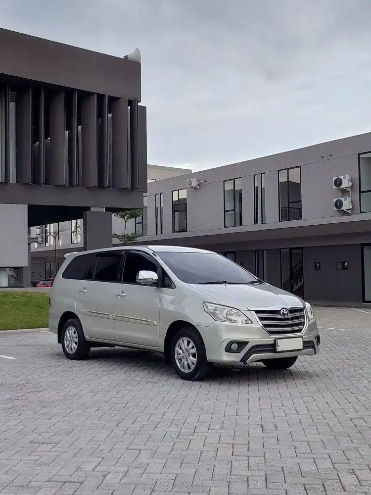 Toyota Kijang Innova 2.5 G Diesel AT 2014 Istimewa Orisinil