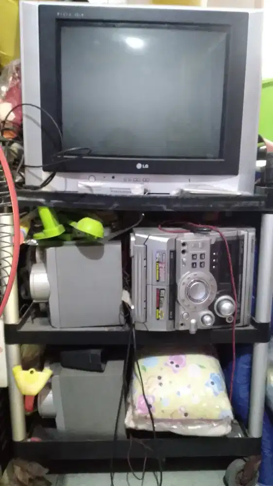 TV LG & Tape DVD Karoke Samsung