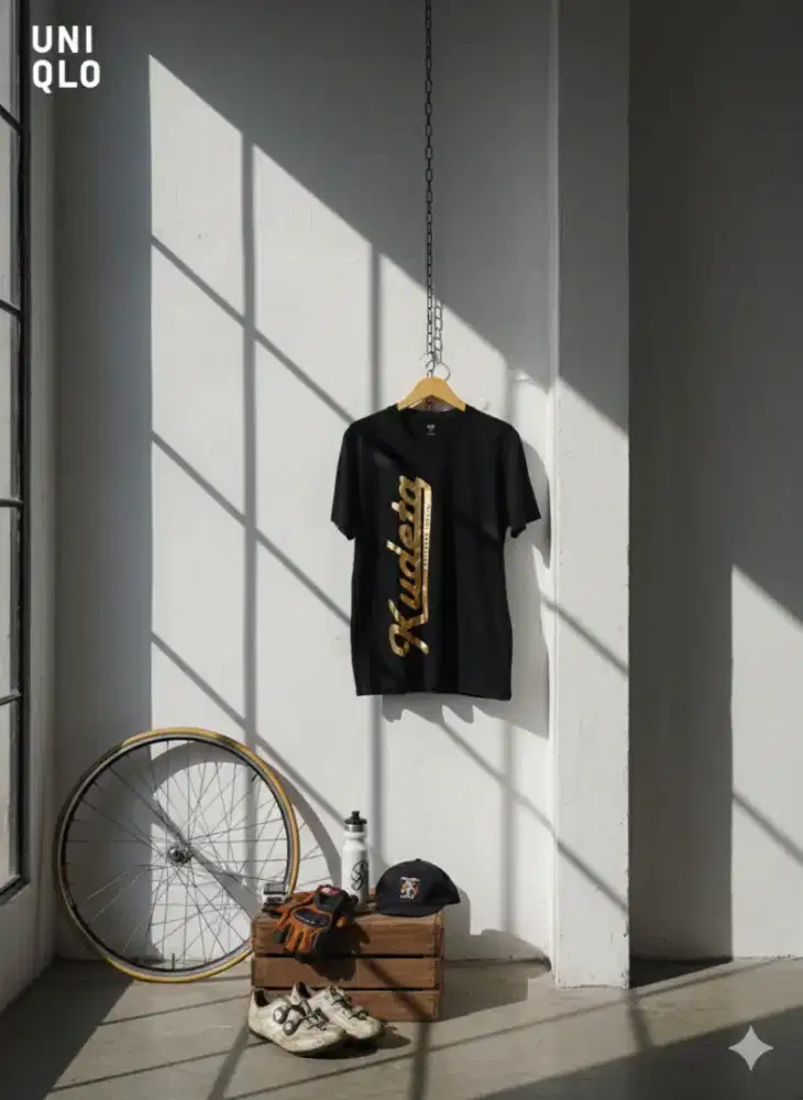 Kaos UNIQLO sepeda