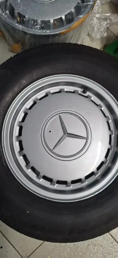 Velg Mercedes Benz Intra R14