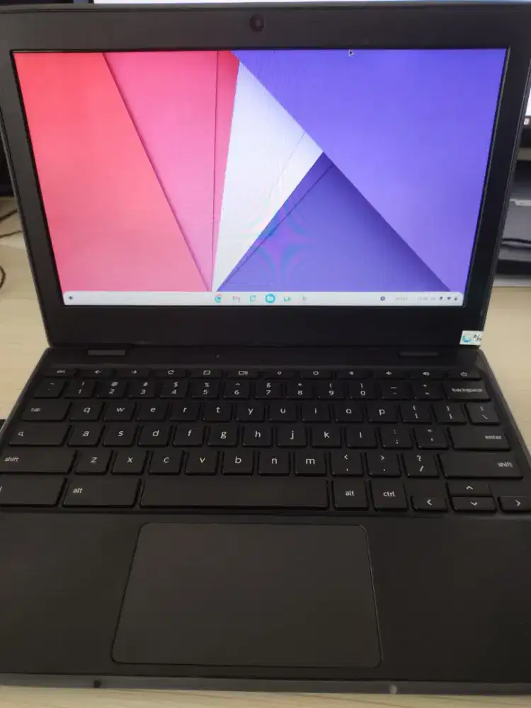 Lenovo Chromebook 100E 11.6 Inci 4GB/32GB