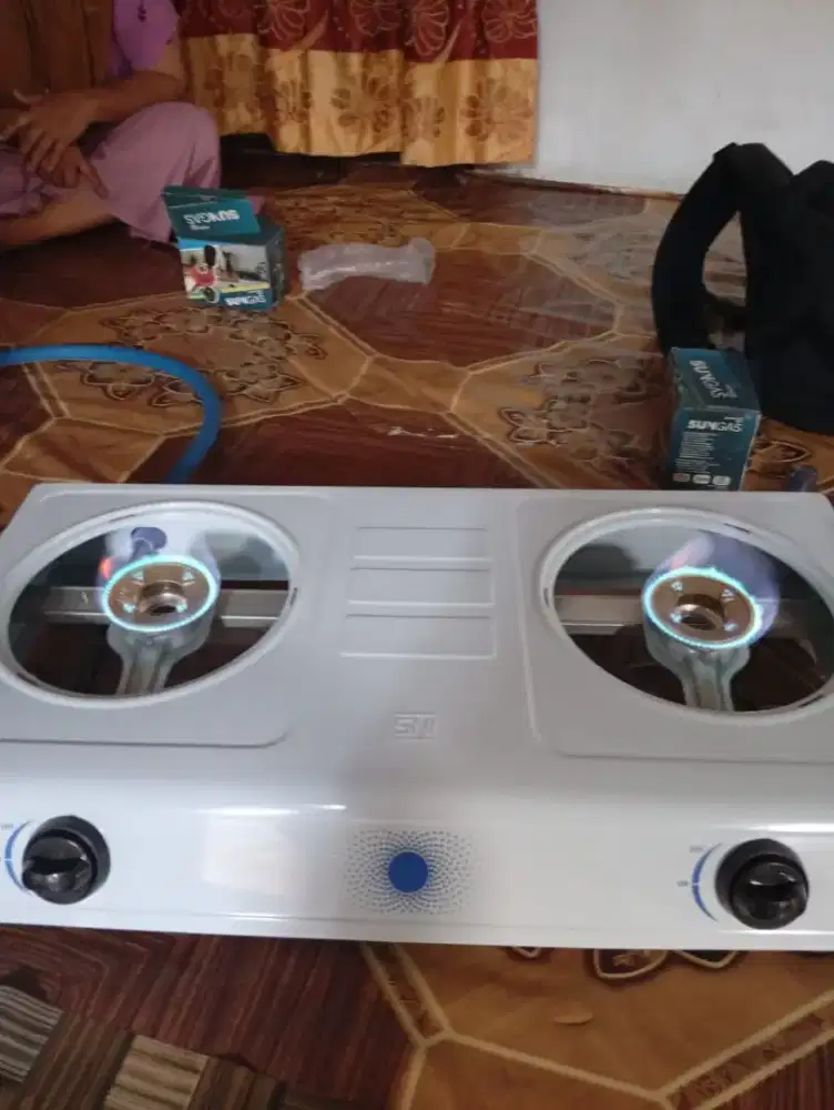 Jual Kompor gas satu set Regulator dan selang
