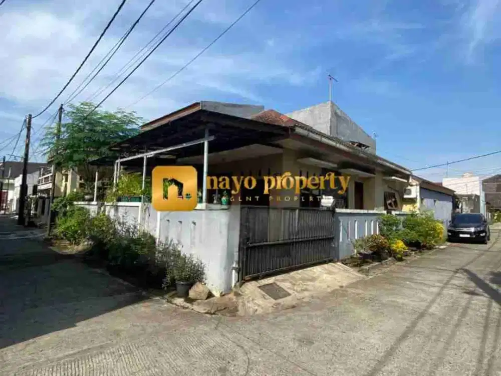 Rumah Hook Bagus Tanah Luas Dalam Komplek Strategis di Jakasampurna Galaxy Bekasi