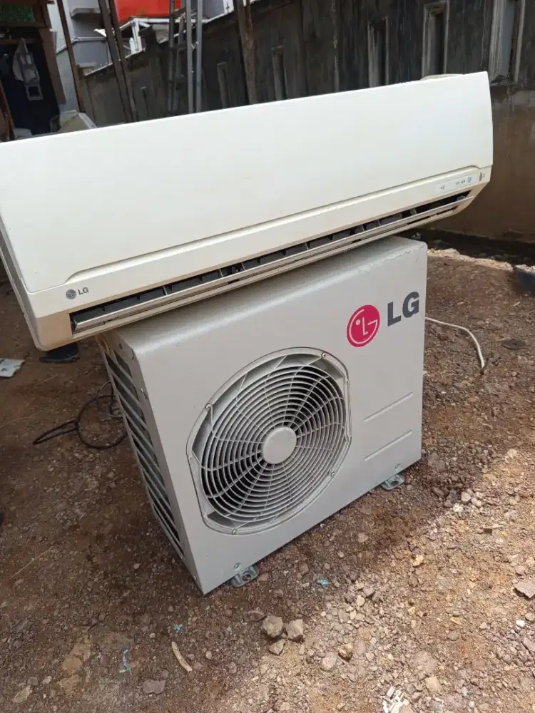 AC LG SETENGAH PK SUPER