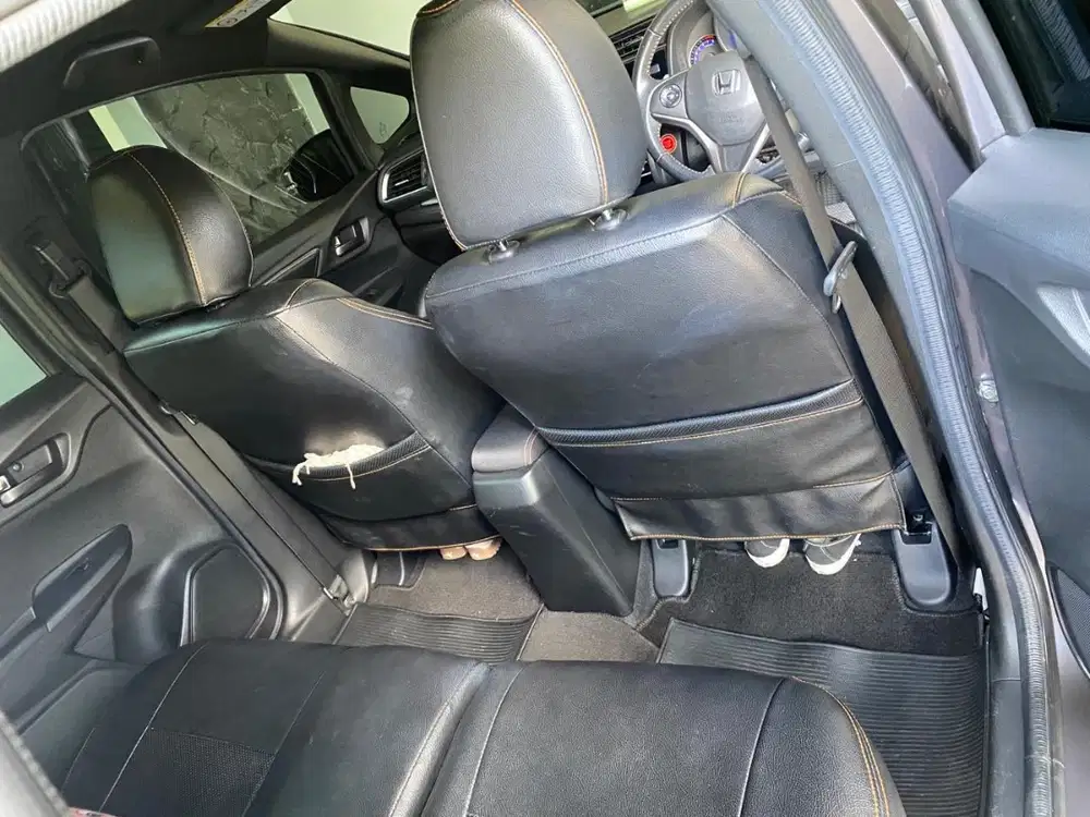Dijual honda jazz RS 2017