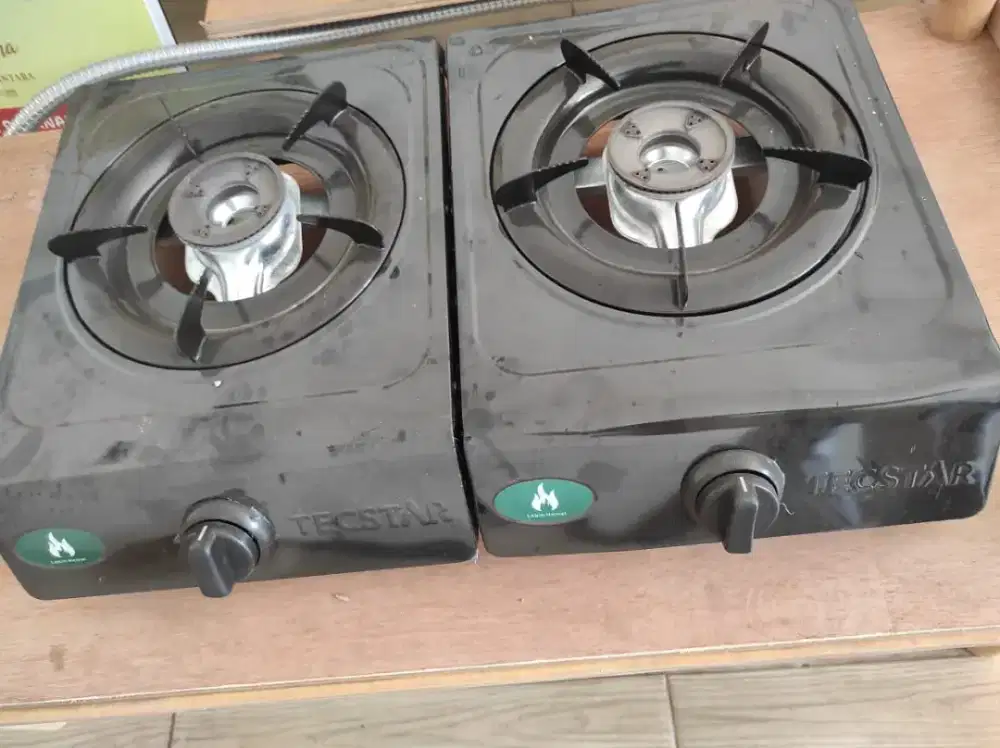 Jual kompor 2 pcs masih baru