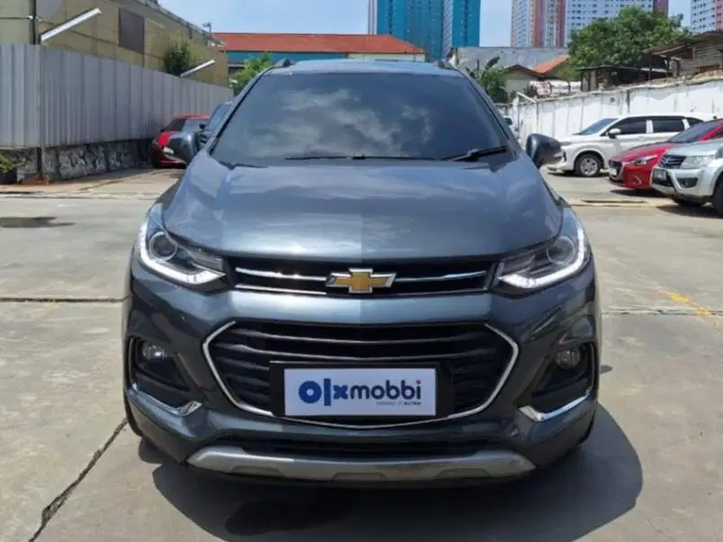 DP MURAH Chevrolet Trax 1.4 Turbo LTZ Bensin-AT 2017 Abu CTODB