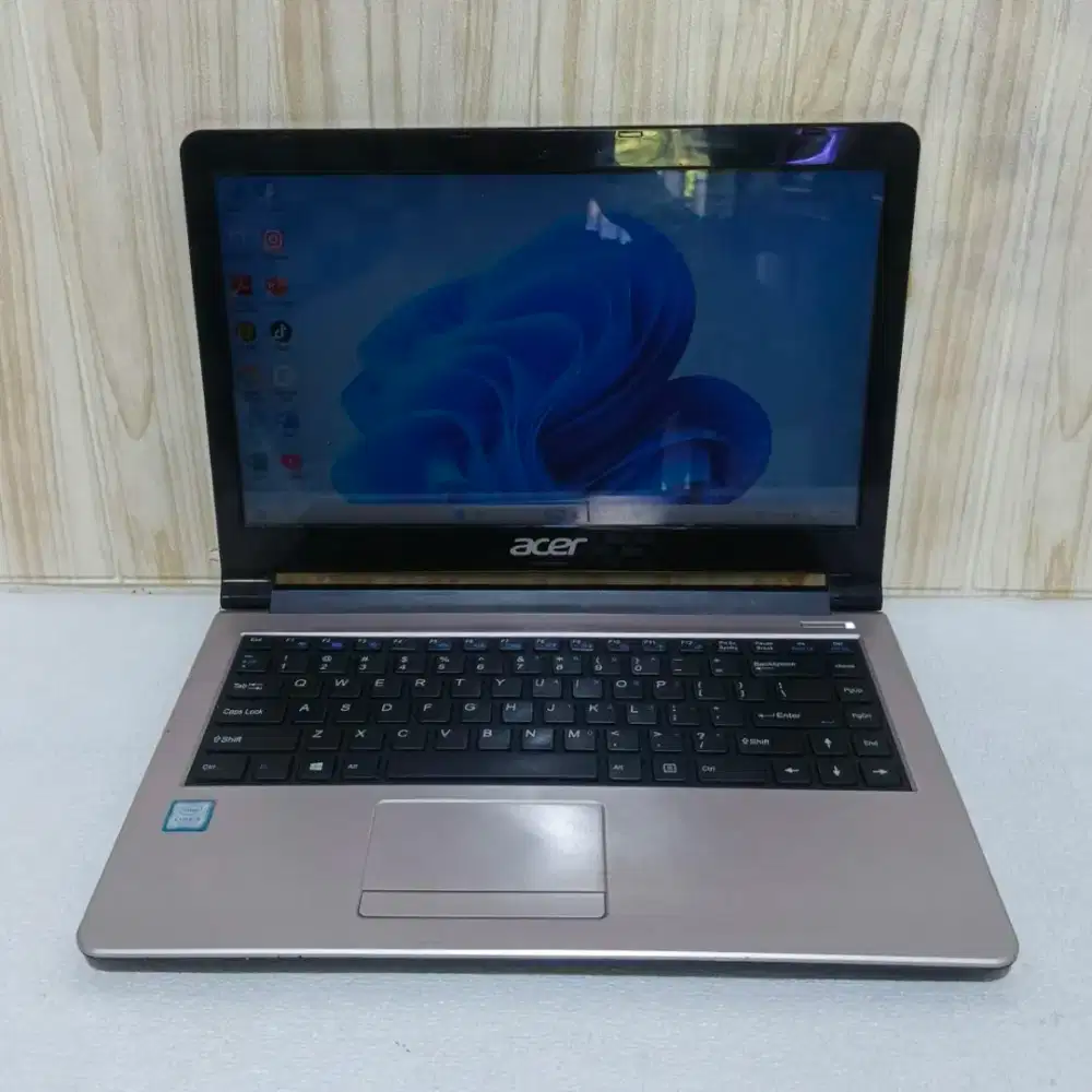 Acer Z476 slim core.i3 gen7 Ram8GB/ssd128GB/hdd500GB bogor
