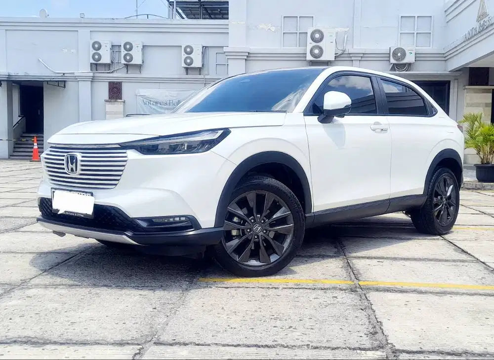 Honda HRV SE 1.5 Sensing Panoramic AT  Nik 2024