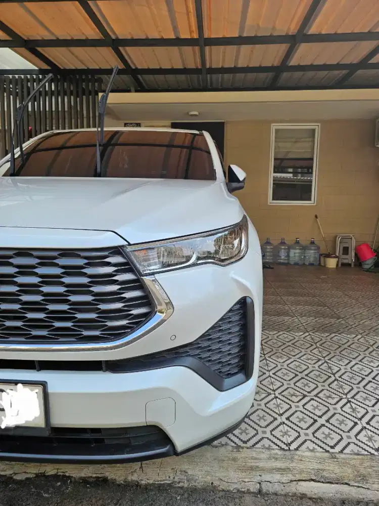 Kijang Innova Zenix V CVT Bensin-AT 2023