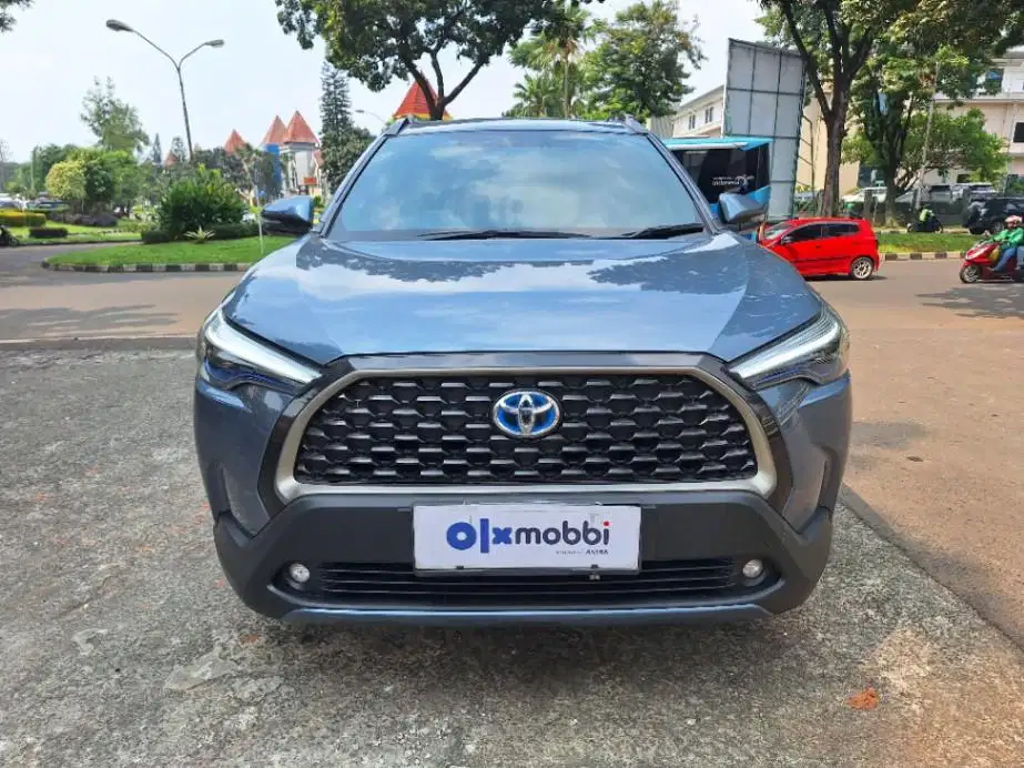 DP MURAH Toyota Corolla 1.8 Cross Hybrid Bensin-AT 2020 Biru CSMQB