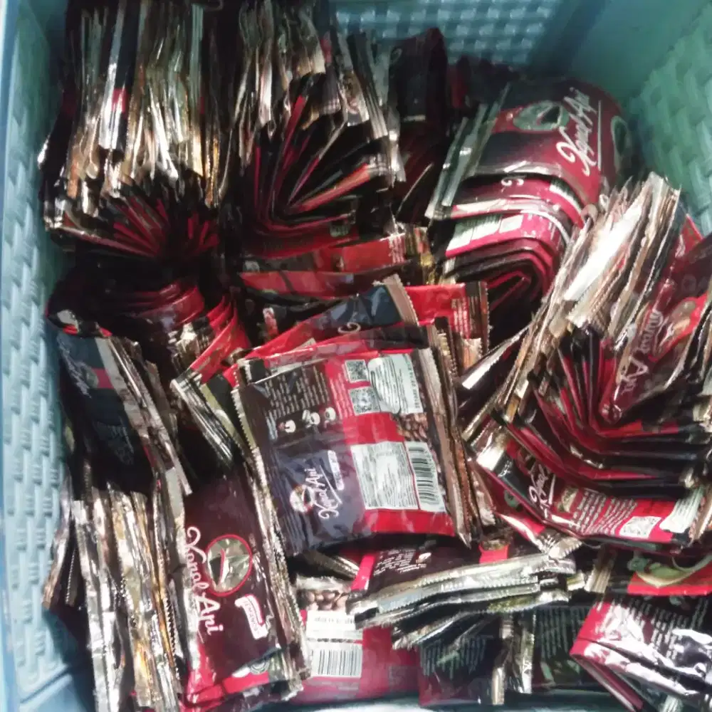 Bungkus kopi bekas