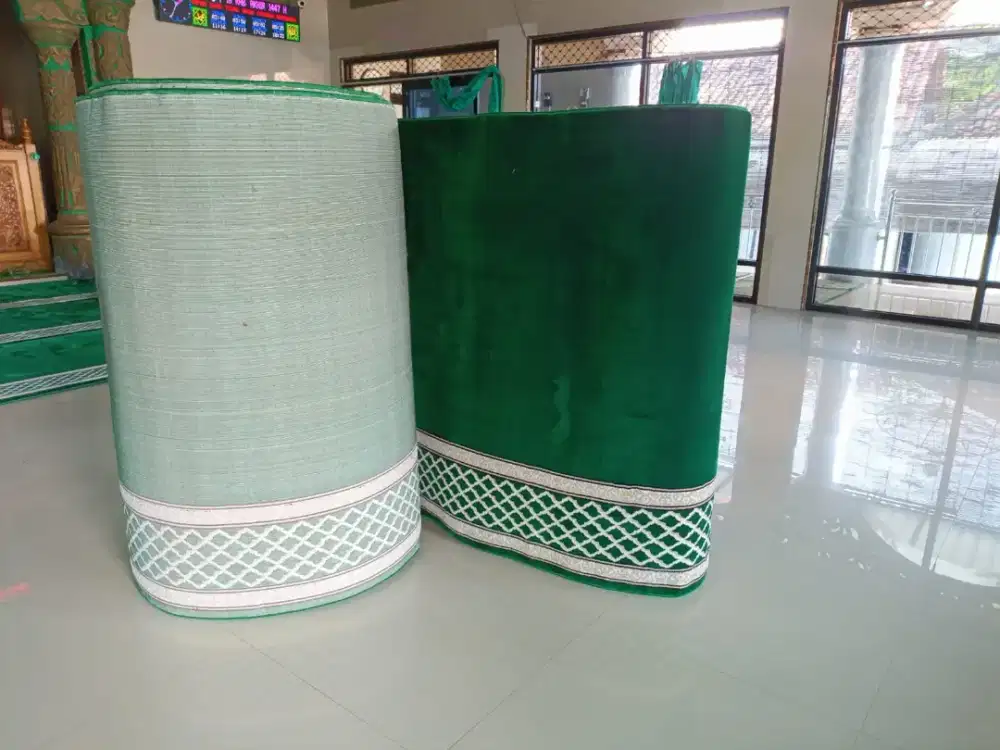 Karpet Masjid Harga Terjangkau - Gratis Jahit
