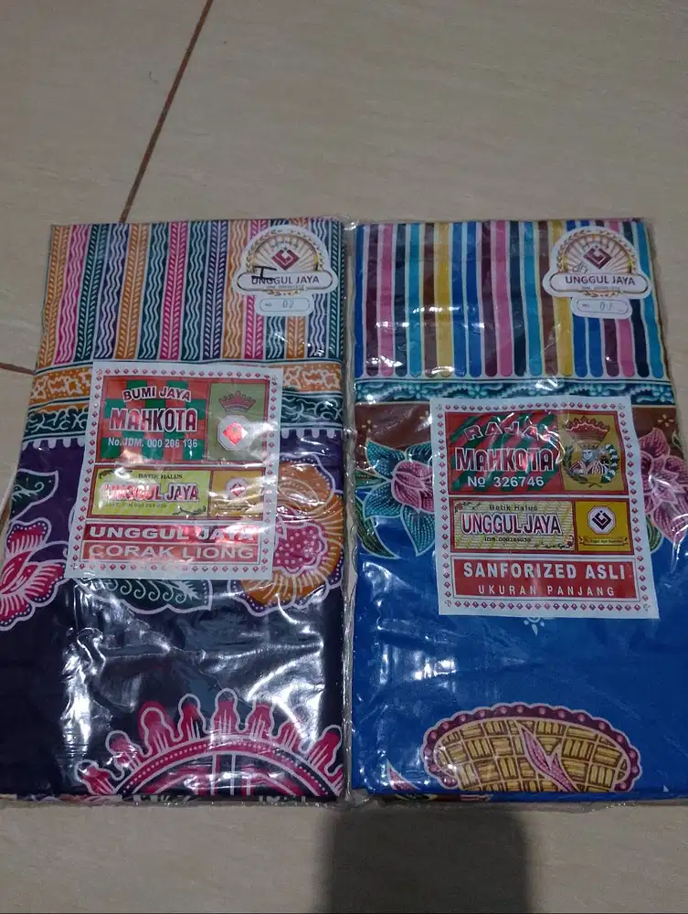 Kain jarik BARU ya