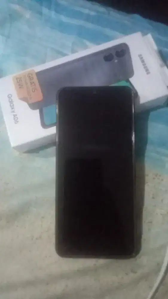 Samsung A06 RAM 4+4/128