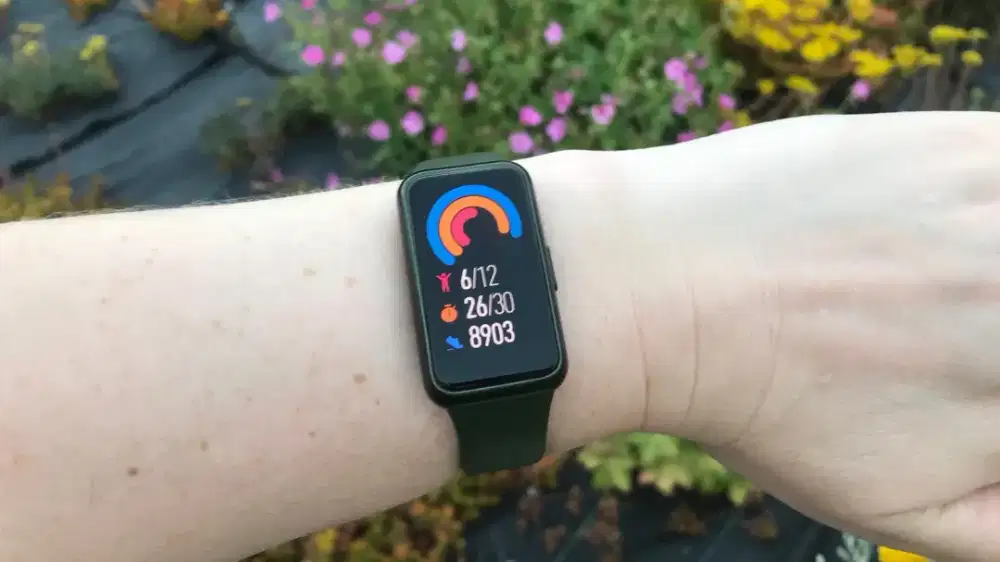 Jam Smartband Huawei Band 7 Lengkap Baterai semingguan