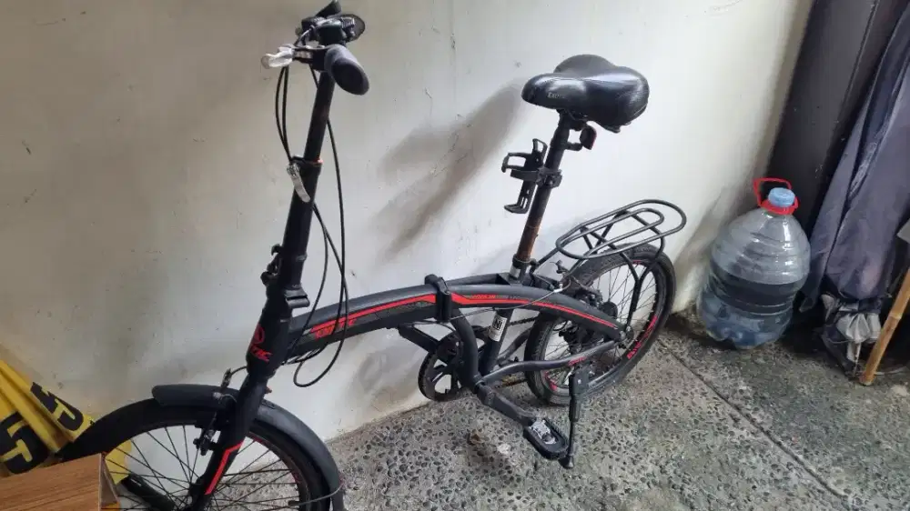 Sepeda lipat Pasific Exotic 2026MT second hitam doff