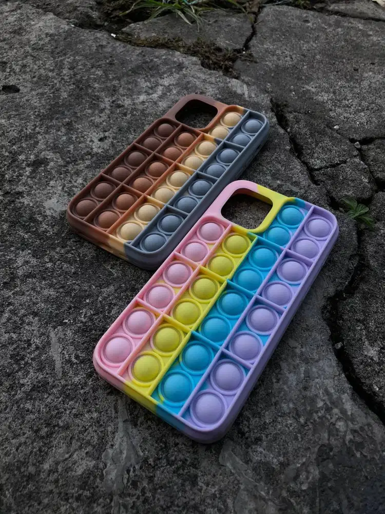 Softcase Silicone Push Pop Bubble Fidget Case iPhone 12/12 Pro