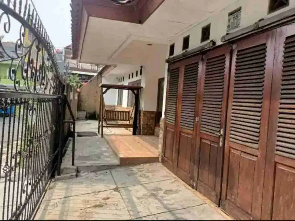 disewakan rumah siap huni di lapangan ros tebet jakarta selatan
