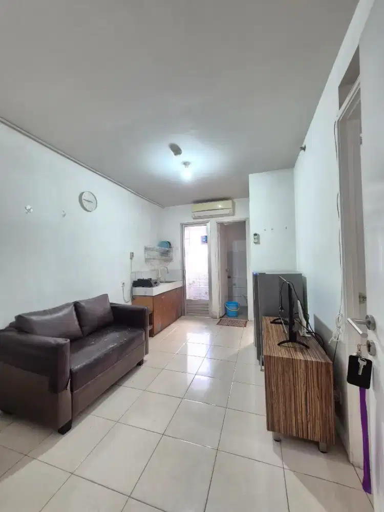 Disewakan tahunan apartemen 2 kamar  Kalibata city